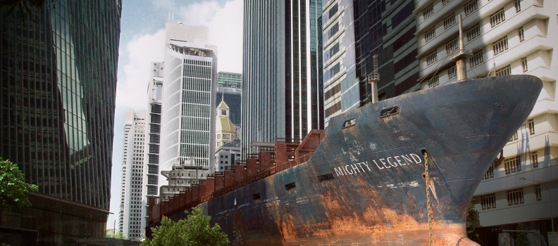 061-Ship in City